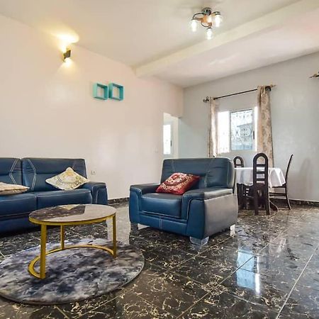 Appartements Neuf De Haut Standing Dm & Ng A Bafoussam Exteriör bild