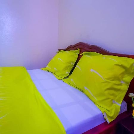 Appartements Neuf De Haut Standing Dm & Ng A Bafoussam Exteriör bild