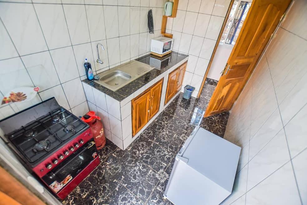 Appartements Neuf De Haut Standing Dm & Ng A Bafoussam Exteriör bild